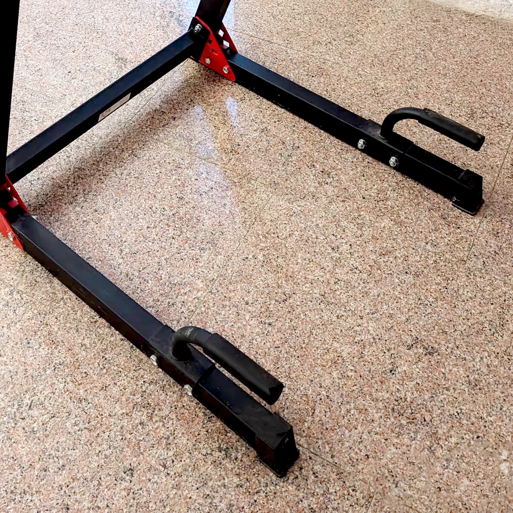 Heavy‑Duty Steel Dip Station with Foam Grip Handles – Stable Parallel Bar Stand for Triceps Chest & Core – Compact Home Gym Essential