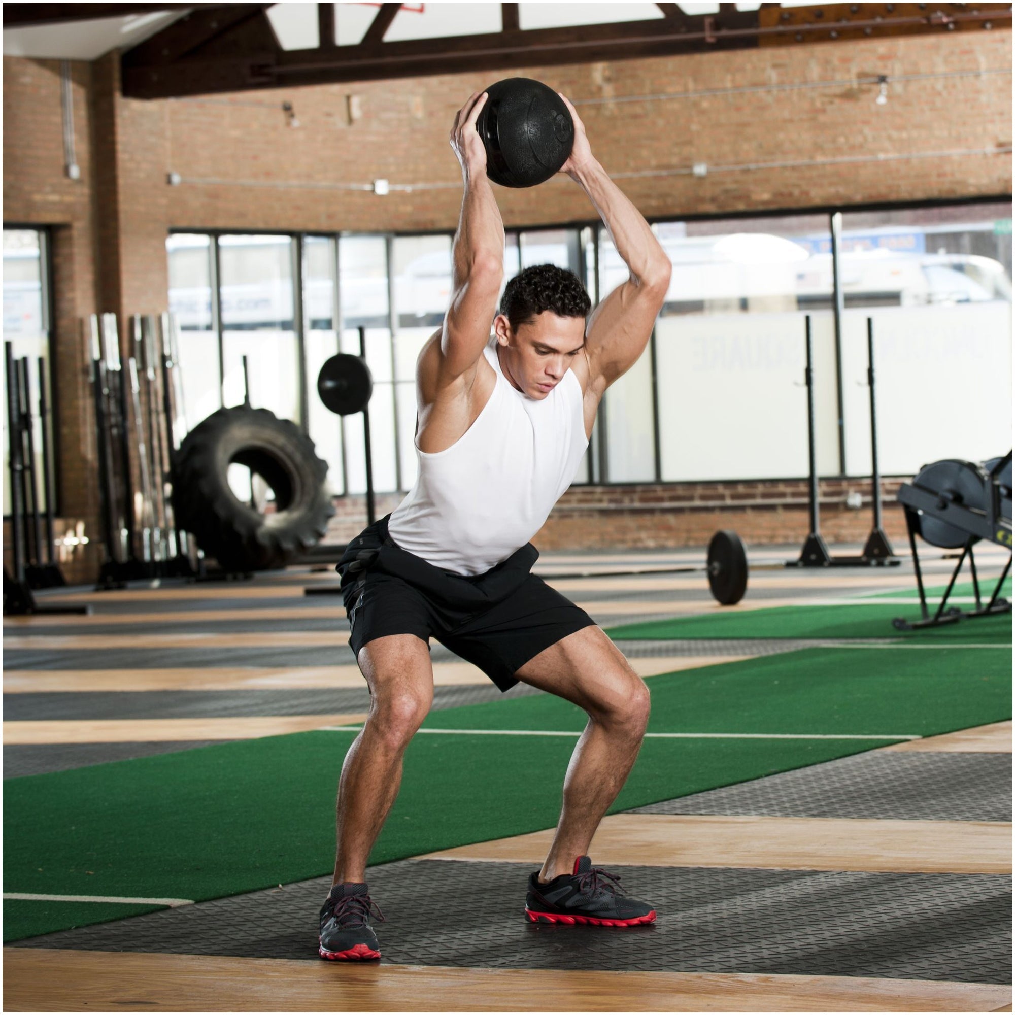 Heavy‑Duty Rubber Slam Ball, No‑Bounce Medicine Ball for Strength Training, Core Conditioning & Explosive Workouts from 3kg to 25kg – Compact Home Gym Equipment