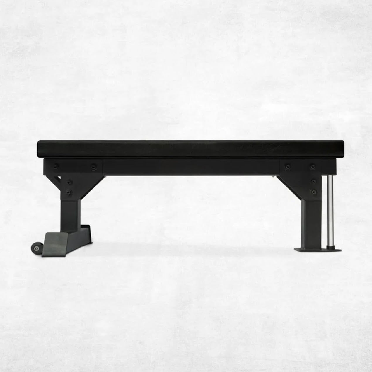 Commercial Flat Bench – 50 mm Thick Padding, Heavy‑Duty Steel Frame, Rear Wheels & 300kg Capacity – Compact Chest & Dumbbell Bench for Home Gym Strength Training