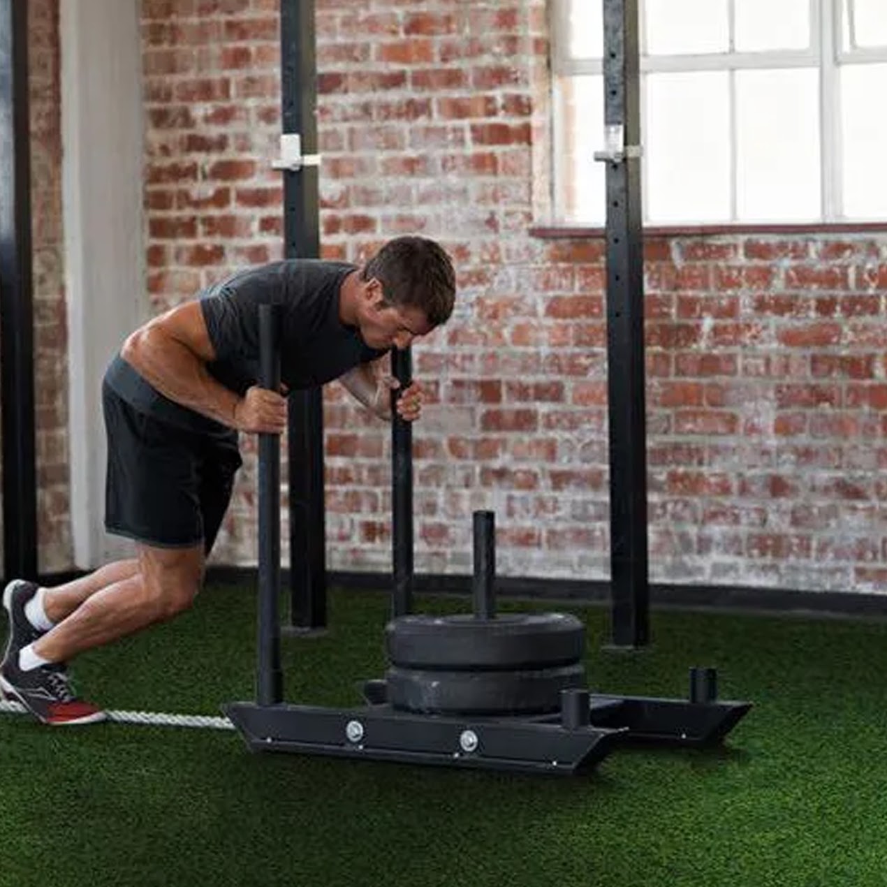 Speed Training Sprint Track & Heavy-Duty Steel Sled – 10 M Polyethylene Mat, Interval Markings, Olympic Post – Power & Resistance for Home Gyms